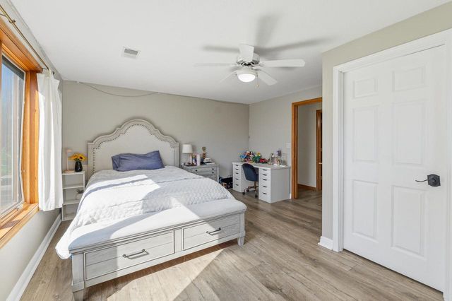 214 Concord DRIVE, Sheboygan Falls, WI 53085