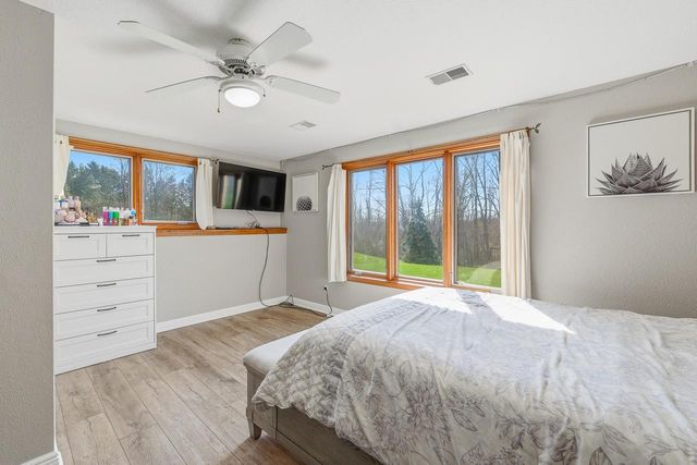 214 Concord DRIVE, Sheboygan Falls, WI 53085