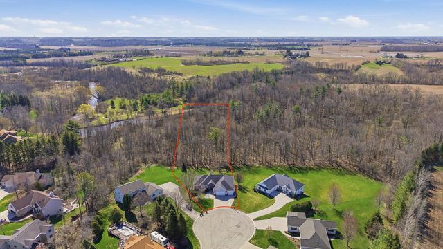 214 Concord DRIVE, Sheboygan Falls, WI 53085