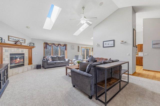214 Concord DRIVE, Sheboygan Falls, WI 53085