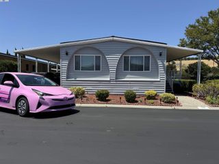 120 Mountain Springs 120, San Jose, CA 95136