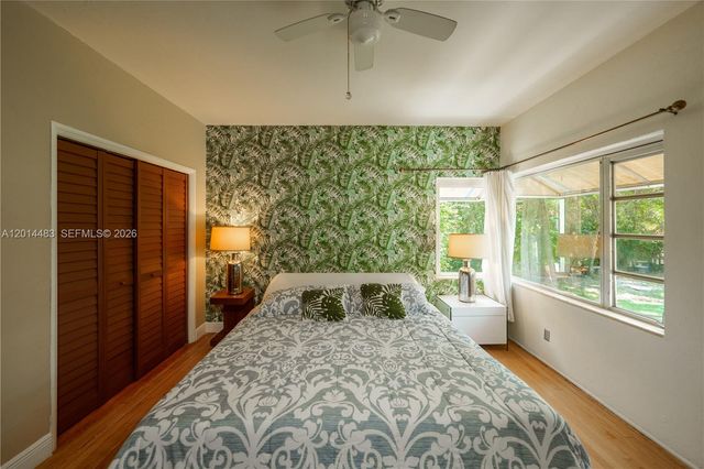 701 Hollywood Boulevard, Hollywood, FL 33019