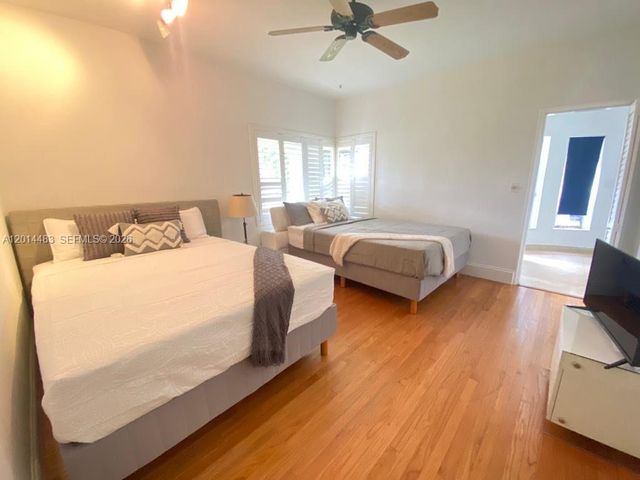 701 Hollywood Boulevard, Hollywood, FL 33019