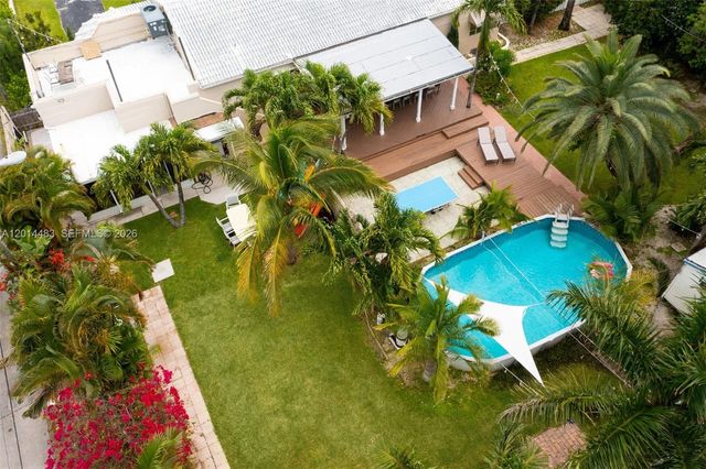 701 Hollywood Boulevard, Hollywood, FL 33019