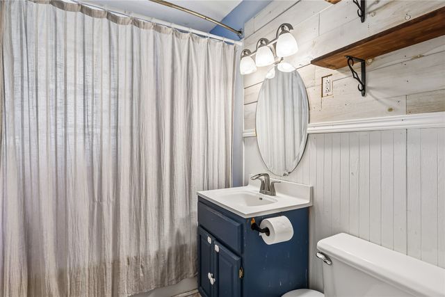 8912 Urbandale Avenue, Urbandale, IA 50322