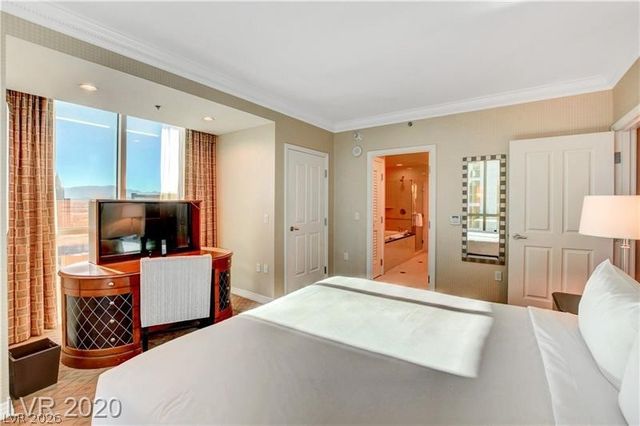 125 East Harmon Avenue 1620, Las Vegas, NV 89109