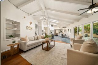 699 Fiesta Pl, Hayward, CA 94544