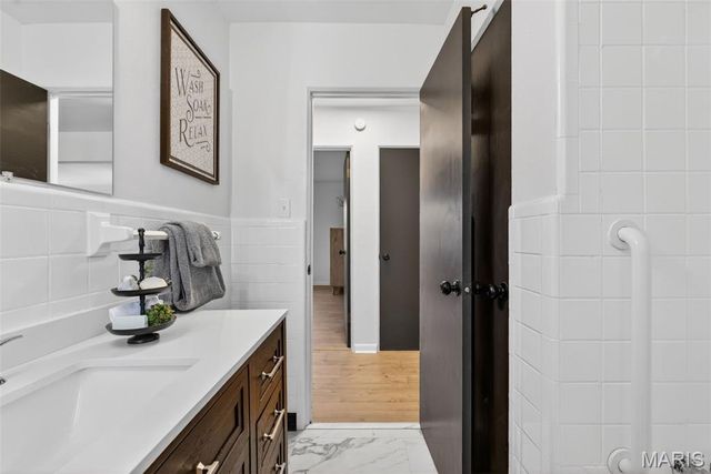 843 Reavis Barracks Road, St Louis, MO 63125