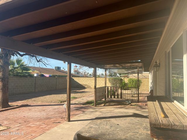 4147 W DIANA Avenue, Phoenix, AZ 85051