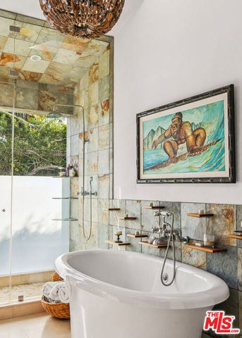 7059 Fernhill Drive, Malibu, CA 90265