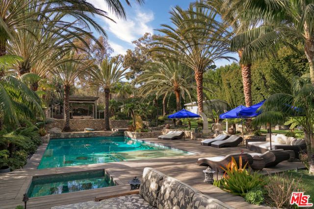 7059 Fernhill Drive, Malibu, CA 90265