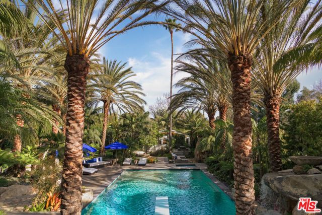 7059 Fernhill Drive, Malibu, CA 90265