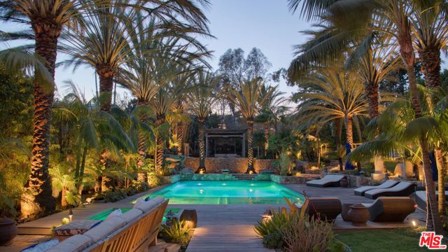 7059 Fernhill Drive, Malibu, CA 90265