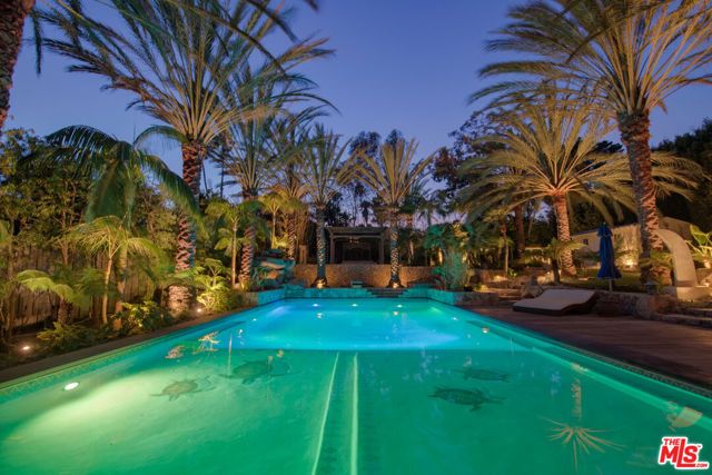 7059 Fernhill Drive, Malibu, CA 90265