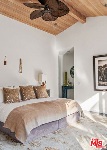 7059 Fernhill Drive, Malibu, CA 90265