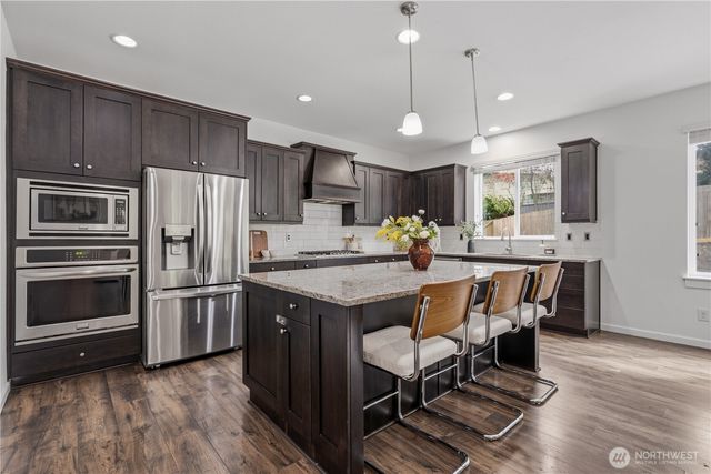 21113 46th Place W, Lynnwood, WA 98036