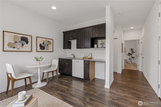 21113 46th Place W, Lynnwood, WA 98036