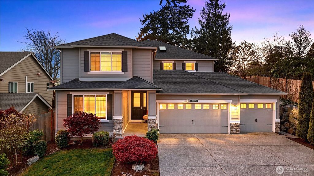 21113 46th Place W, Lynnwood, WA 98036