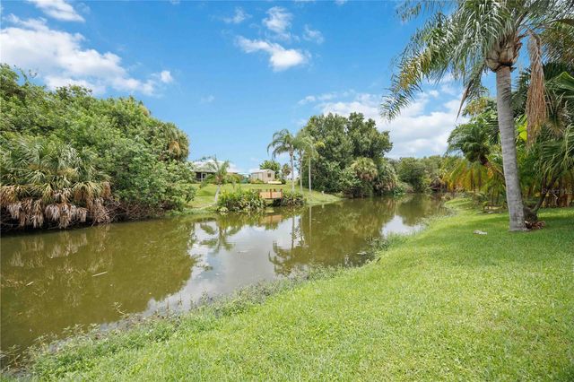 310 STRASBURG DRIVE, Port Charlotte, FL 33954