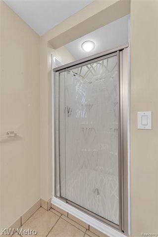 2416 Shawood Street, Novi, MI 48377