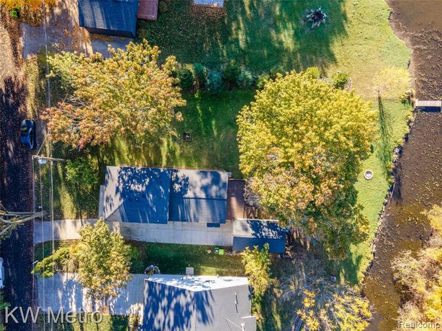 2416 Shawood Street, Novi, MI 48377