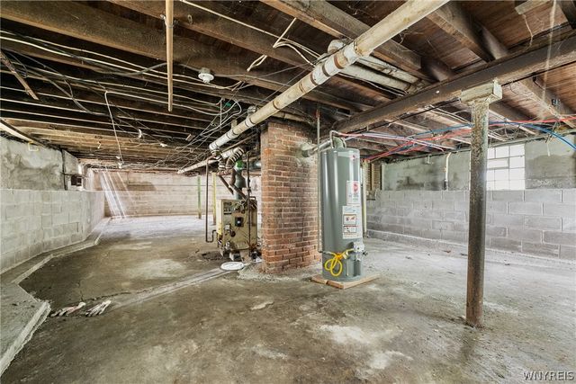 77 Paul Place, Buffalo, NY 14210