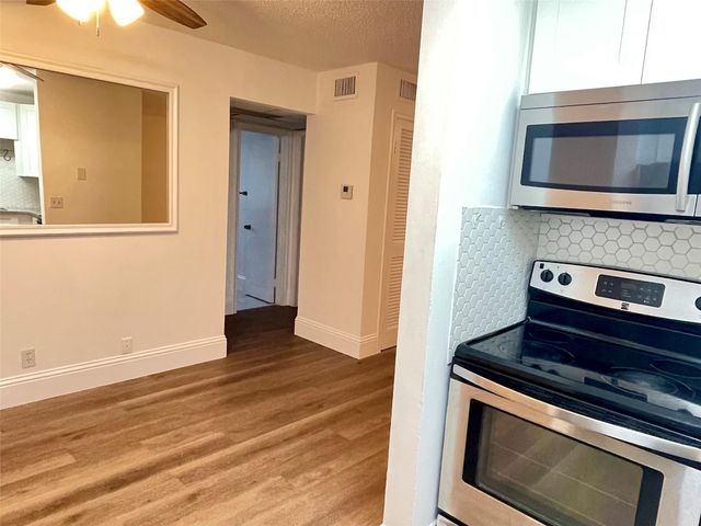 10874 Royal Palm Blvd 10874, Coral Springs, FL 33065