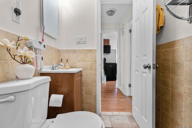 214 Country Road, Fairfield, CT 06824