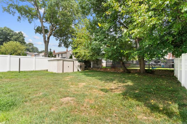 214 Country Road, Fairfield, CT 06824