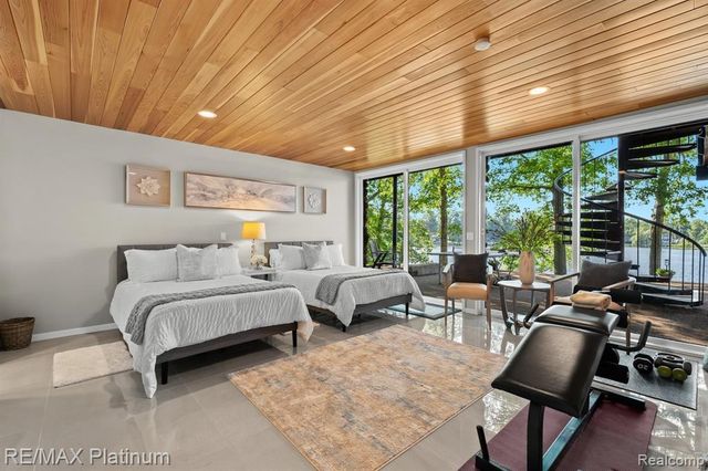 2095 Brighton Shores Trail, Howell, MI 48843