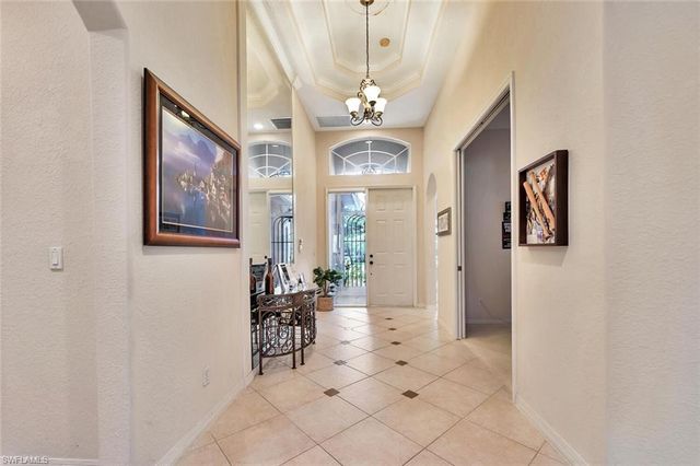 317 Harvard LN, Naples, FL 34104