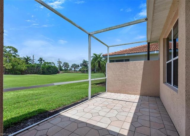 317 Harvard LN, Naples, FL 34104