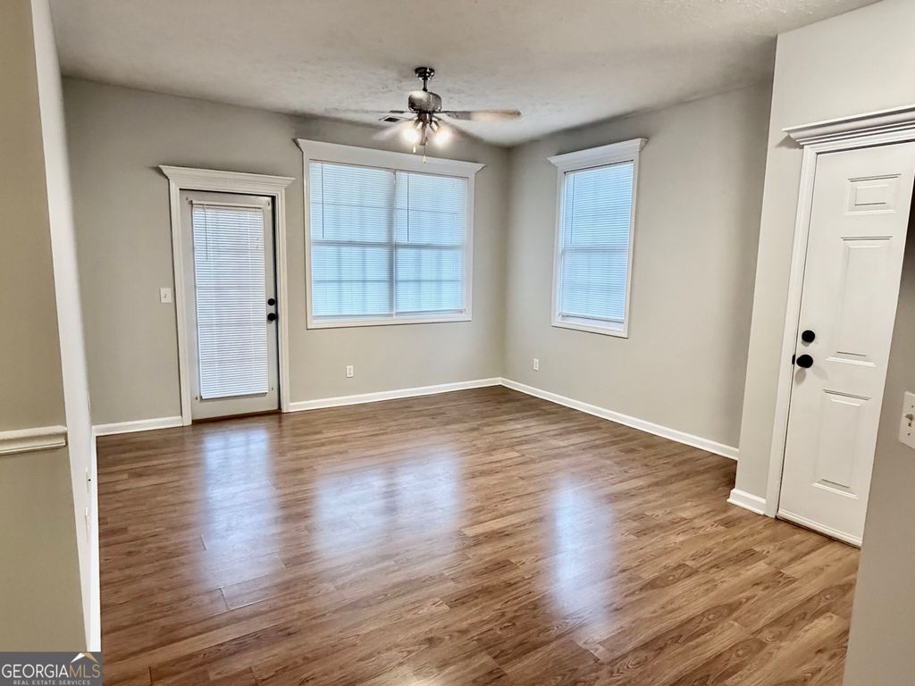 305 WINDCROFT Circle NW, Acworth, GA 30101 — photo 2