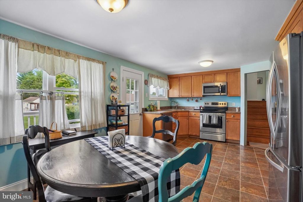 536 SHERWOOD LN, Hatboro, PA 19040 — photo 5