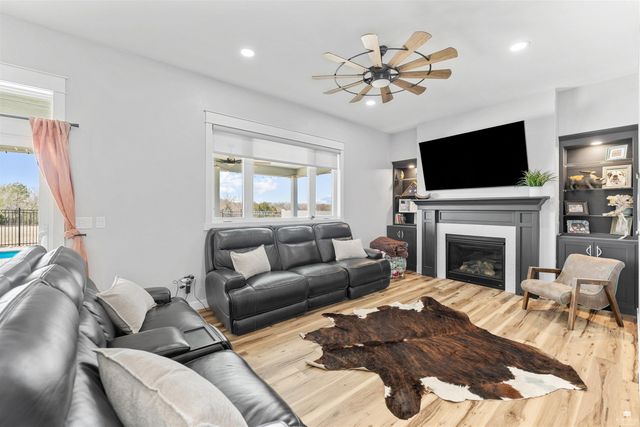 2671 Fair Road, Abilene, KS 67410