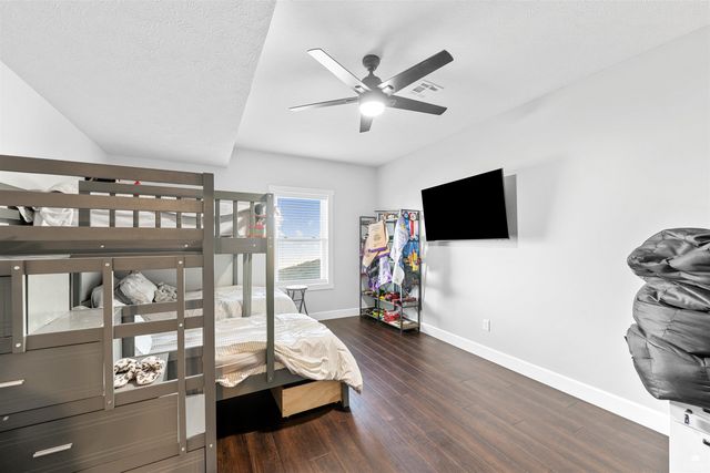 2671 Fair Road, Abilene, KS 67410