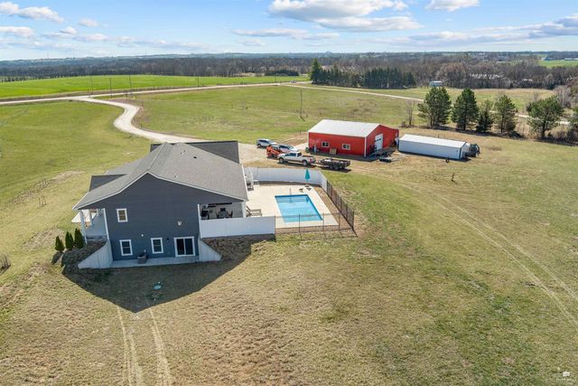 2671 Fair Road, Abilene, KS 67410