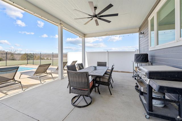 2671 Fair Road, Abilene, KS 67410