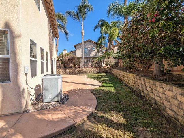 4737 Lagunita Way, Oceanside, CA 92057