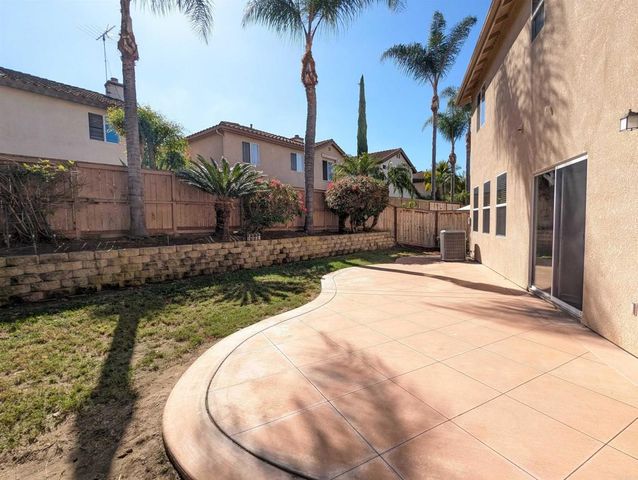 4737 Lagunita Way, Oceanside, CA 92057