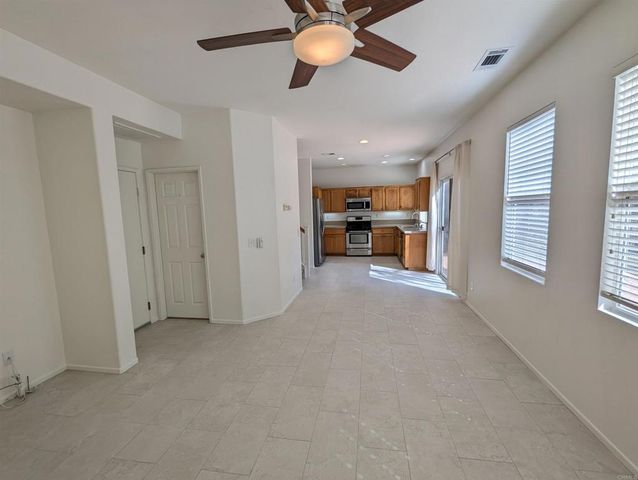 4737 Lagunita Way, Oceanside, CA 92057