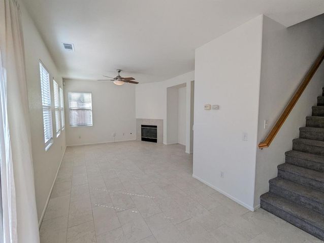 4737 Lagunita Way, Oceanside, CA 92057