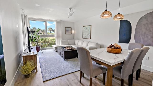 2700 N Highway A1a None 207, Fort Pierce, FL 34949
