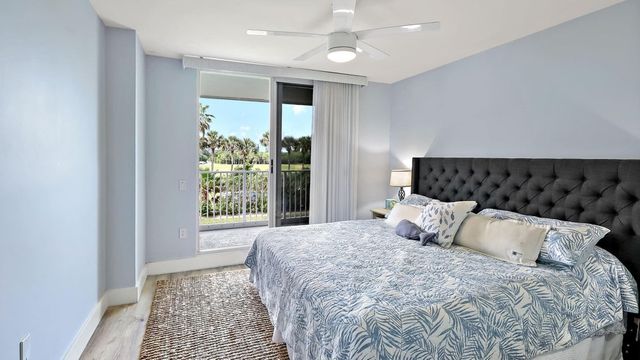 2700 N Highway A1a None 207, Fort Pierce, FL 34949