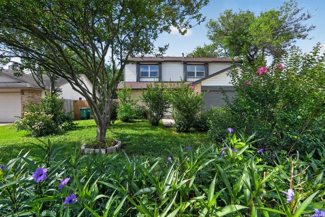 9814 BROAD FOREST ST, San Antonio, TX 78250
