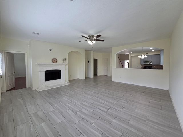 6534 Briar Moss Lane, Katy, TX 77449