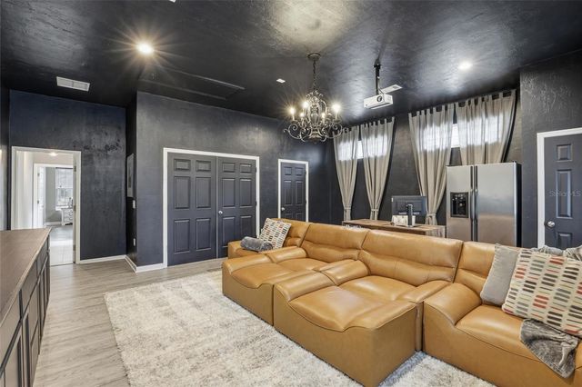 9127 SW 84TH STREET, Gainesville, FL 32608