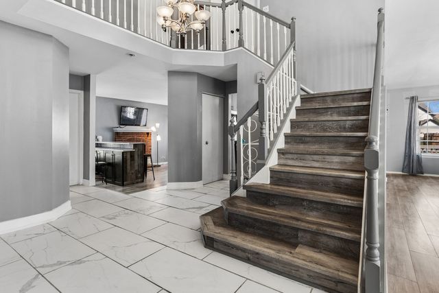 909 Brompton Circle, Bolingbrook, IL 60440