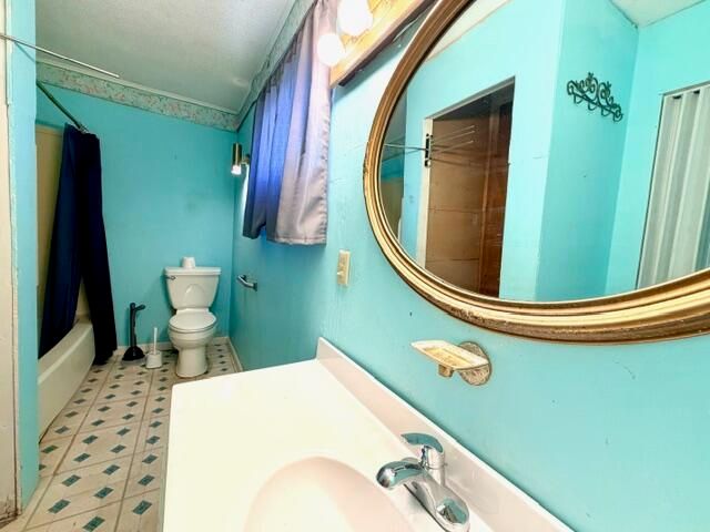 313 Walker Road, Rossville, GA 30741