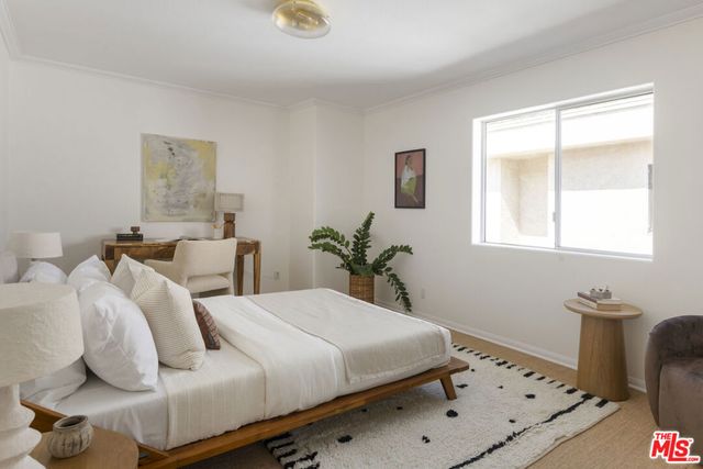 4003 Sunset Drive 8, Los Angeles, CA 90027